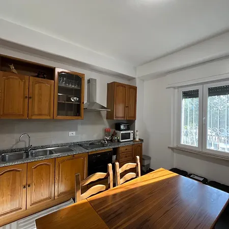Casa *