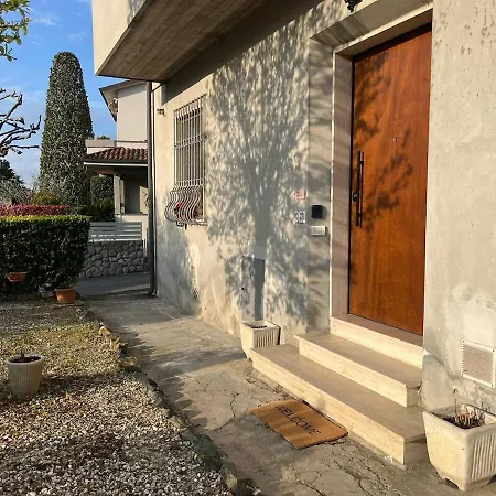 Casa * Collesalvetti